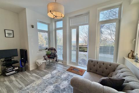 2 bedroom apartment for sale, Cannongate Road, Hythe, Kent