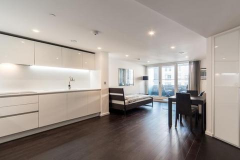 undefined, City Road, Eagle Point City Road, EC1V