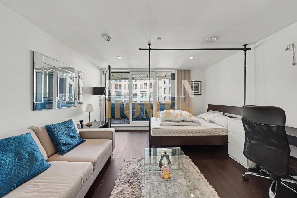 Open-plan living area, open plan living