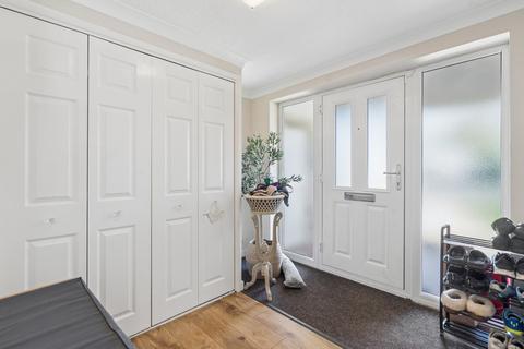 4 bedroom detached house for sale, Howe Drive, Beaconsfield, HP9