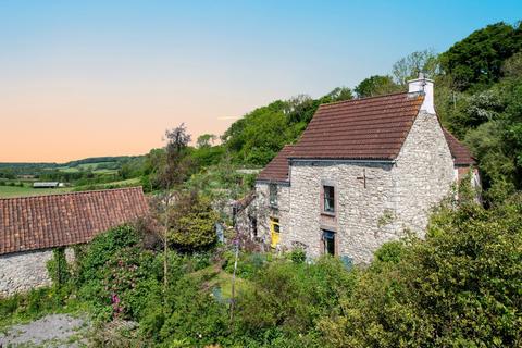 undefined, Bristol BS48