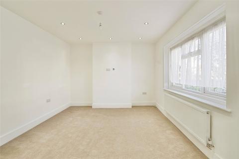 4 bedroom terraced house for sale, Rainham Road South, Dagenham, Essex, RM10