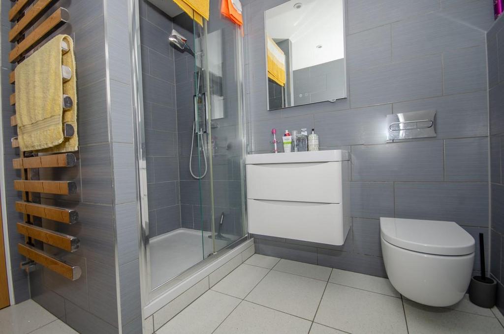 Shower room.jpg