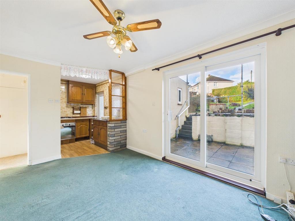 CAM05474 G0-PR0057-STILL007.jpg