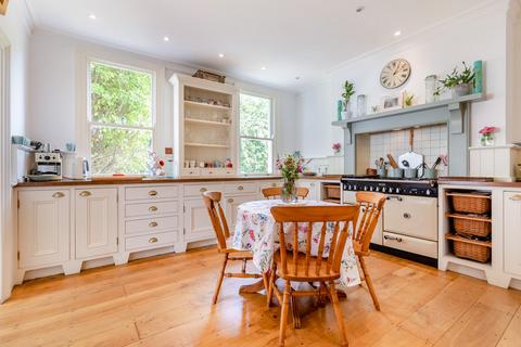 undefined, Sandford BS25