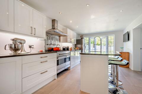 undefined, Bristol BS10