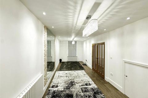 3 bedroom terraced house to rent, Hope Street, Lancashire BB2