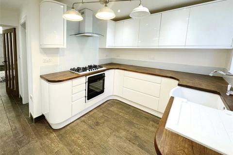 3 bedroom terraced house to rent, Hope Street, Lancashire BB2