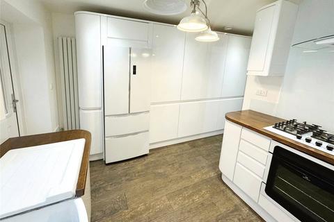 3 bedroom terraced house to rent, Hope Street, Lancashire BB2