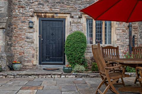undefined, Bristol BS48