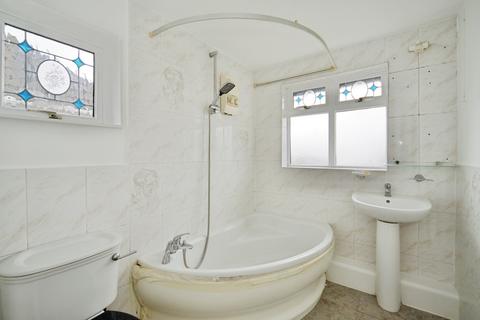 3 bedroom semi-detached house for sale, Oval Road South, Dagenham, RM10