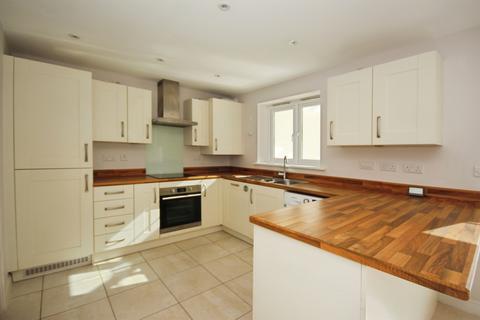 3 bedroom semi-detached house for sale, Palmer Crescent, Warwick