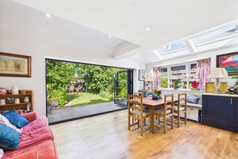 5 bedroom semi-detached house for sale, Vyne Road, Basingstoke, Hampshire, RG21