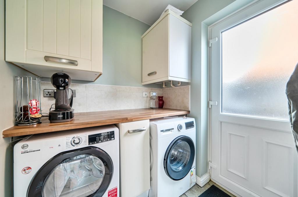 1429449-17-69bdb416d04b4