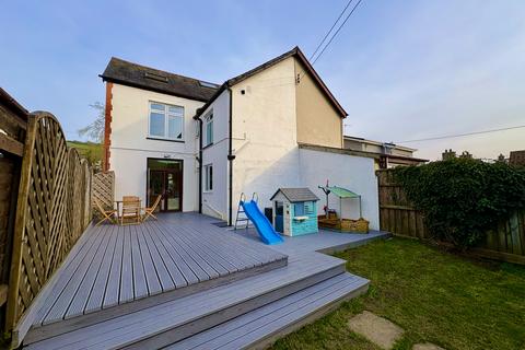 undefined, Bow Street SY24