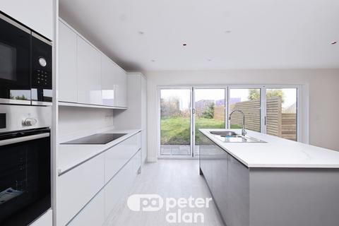 undefined, Five Locks Road, Pontnewydd, Cwmbran