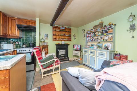 1 bedroom terraced house for sale, New Hey Road, Huddersfield HD3