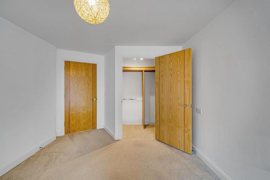 07-c7d385848-AP-MCS-28 Edward Place-31-medium.jpg