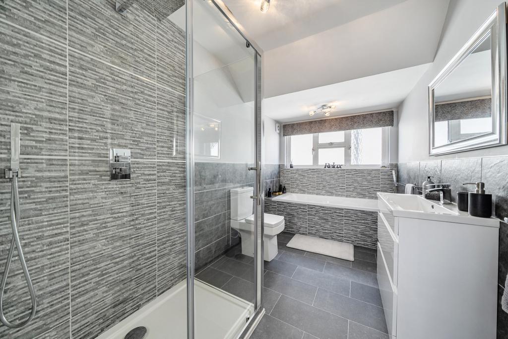 1429766-10-69ba9d...