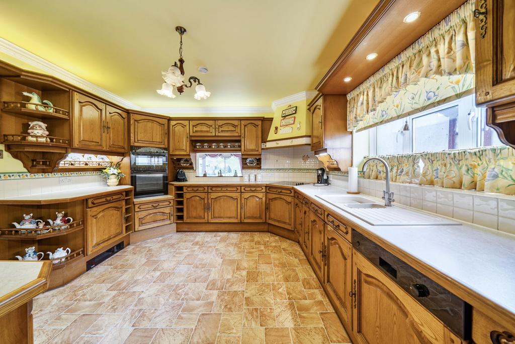 1429766-5-69ba9c3...