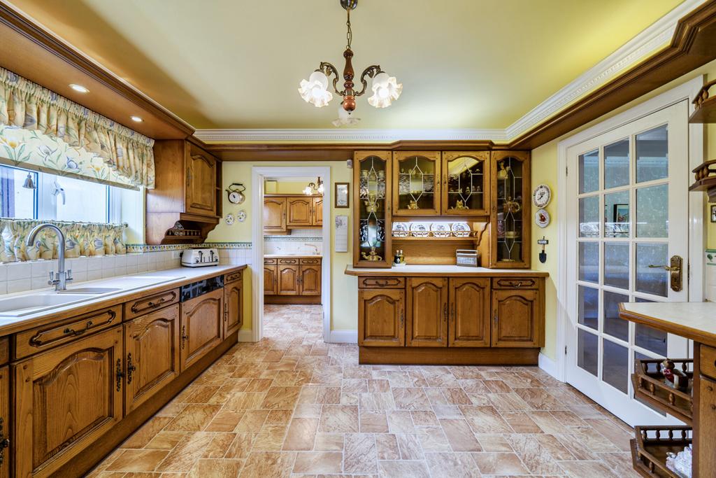 1429766-4-69ba9c2...