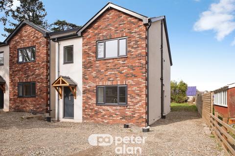 undefined, Five Locks Road, Pontnewydd, Cwmbran