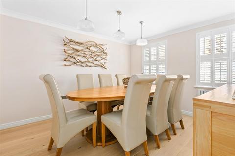 undefined, Glossop Way, "Church End", Arlesey SG15 6YG