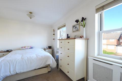3 bedroom terraced house for sale, Chart Close Bromley BR2