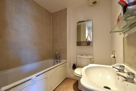 3 bedroom terraced house for sale, Chart Close Bromley BR2