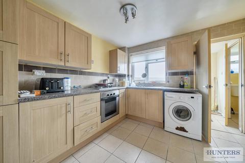 3 bedroom end of terrace house for sale, Durrant Way, Swanscombe