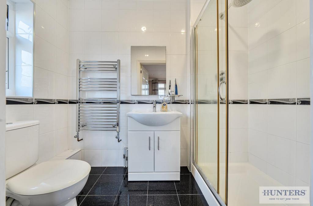 En Suite Shower Room