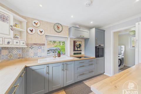 undefined, Oak Lane, Lydney GL15