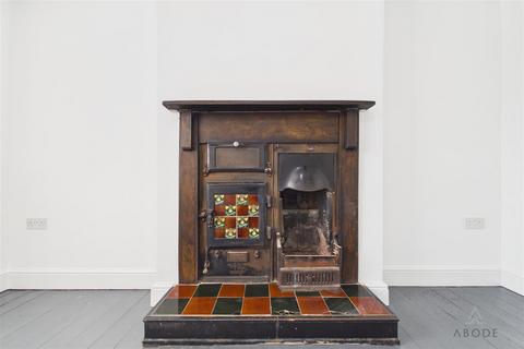 2 bedroom cottage for sale, Town End, Stoke-On-Trent ST10