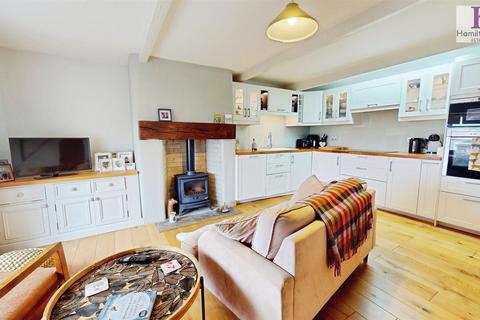 2 bedroom terraced house for sale, Lane Ends, Shibden, Halifax