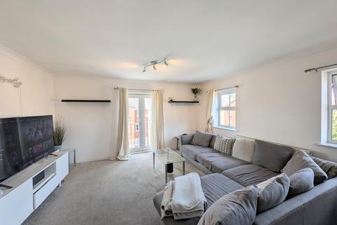2 bedroom flat for sale, Meadowbrook Court, Morley, Leeds, LS27