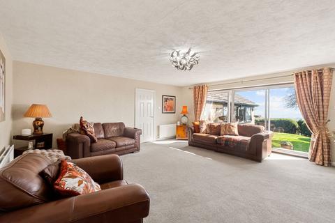 4 bedroom detached bungalow for sale, Shelf Hall Lane, Halifax HX3