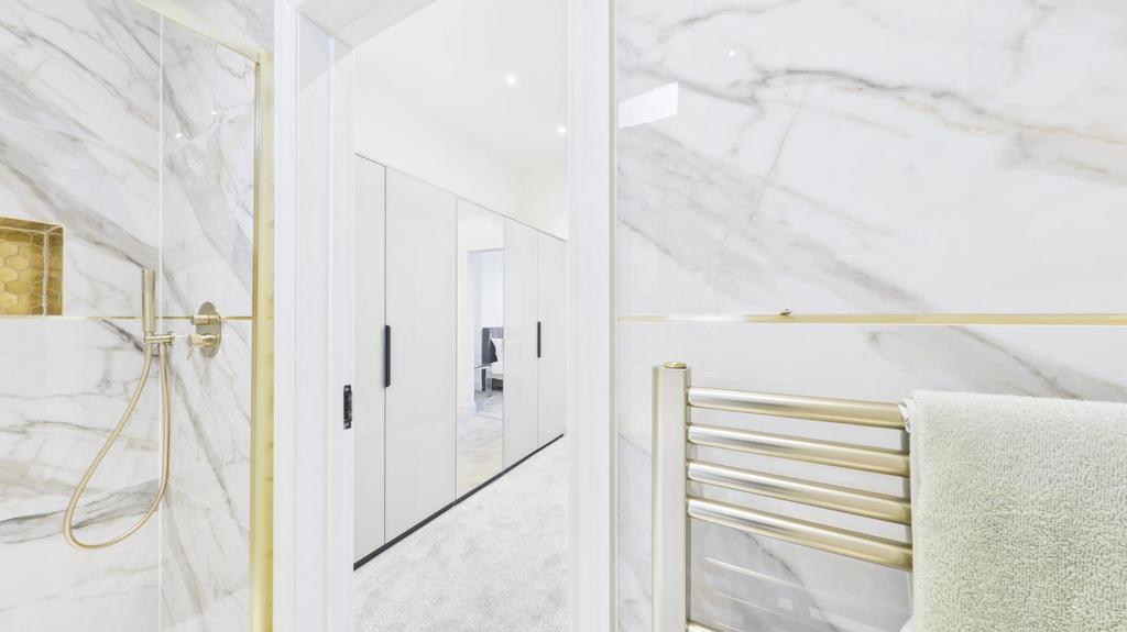 Bedroom One Ensuite