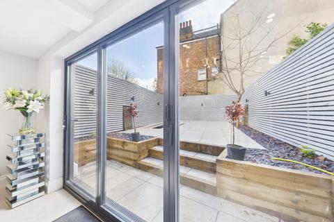 5 bedroom terraced house for sale, Grayling Road, London, N16