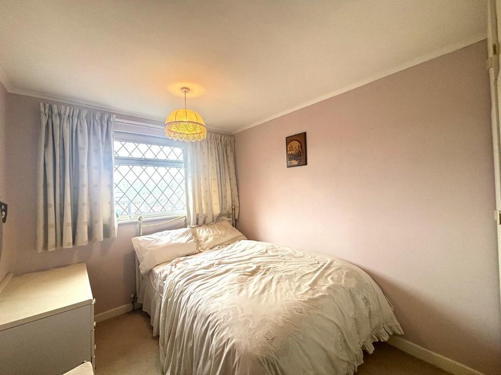 Bedroom 2.jpeg