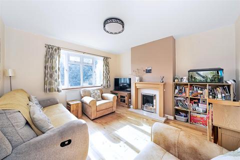 undefined, Stafford Road, Caterham CR3