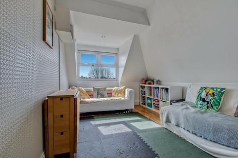 2 bedroom flat for sale, Friern Park, North Finchley, London