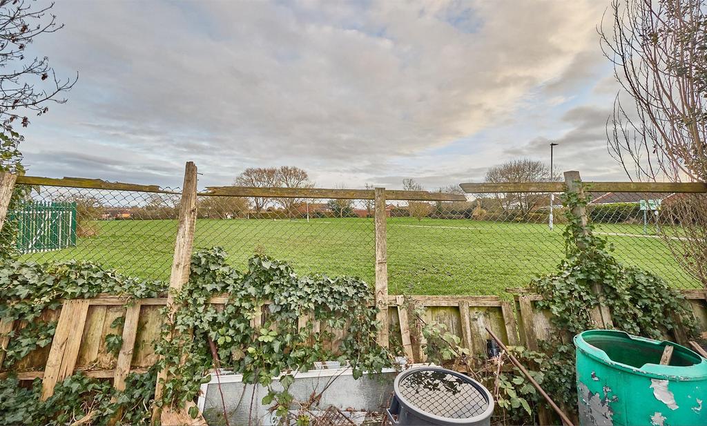 Lucas Rd Burbage 9.jpg