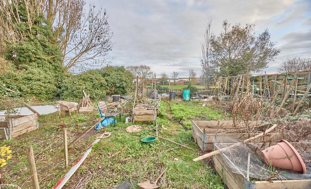 Lucas Rd Burbage 8.jpg