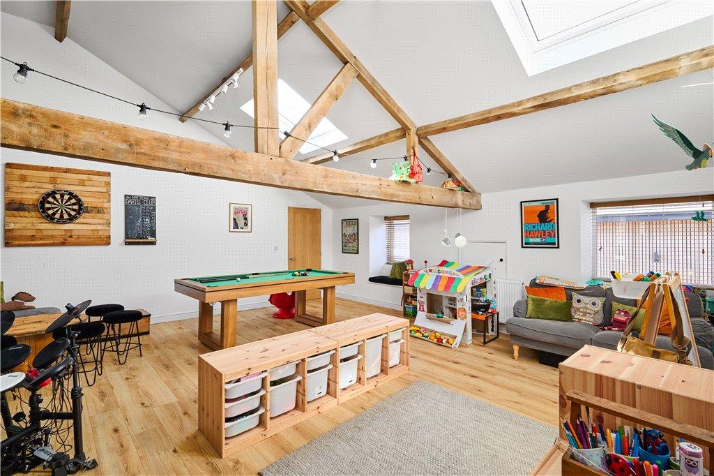 Games/Play Room