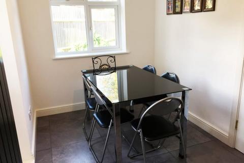 8 bedroom semi-detached house for sale, Hogarth Gardens, Hounslow, TW5