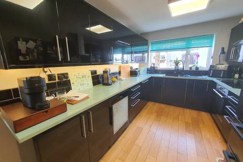 4 bedroom semi-detached house for sale, Lambrook Road, Shepton Beauchamp, Ilminster, Somerset, TA19