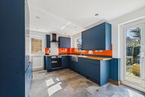 3 bedroom link detached house for sale, Juniper Close, Whitehill, Bordon, Hampshire, GU35