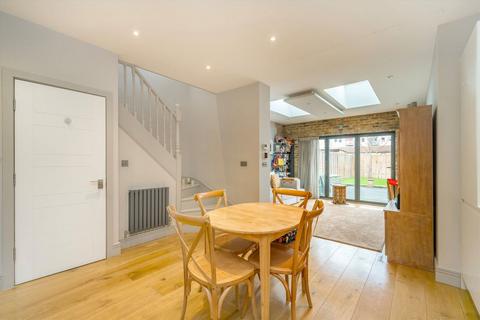 3 bedroom house for sale, Bentworth Road, London W12