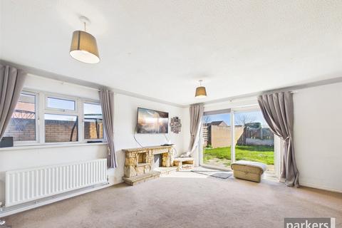undefined, Sandleford Close, Berkshire RG2
