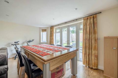 3 bedroom detached house for sale, High Street, Iver SL0
